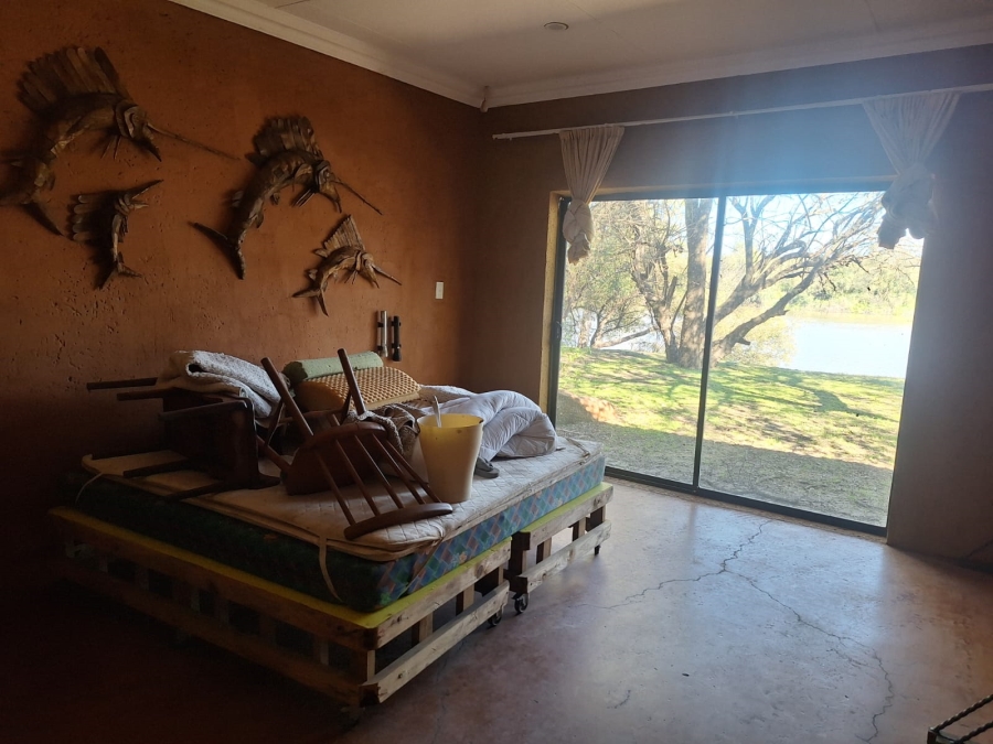 4 Bedroom Property for Sale in Kroonstad Rural Free State